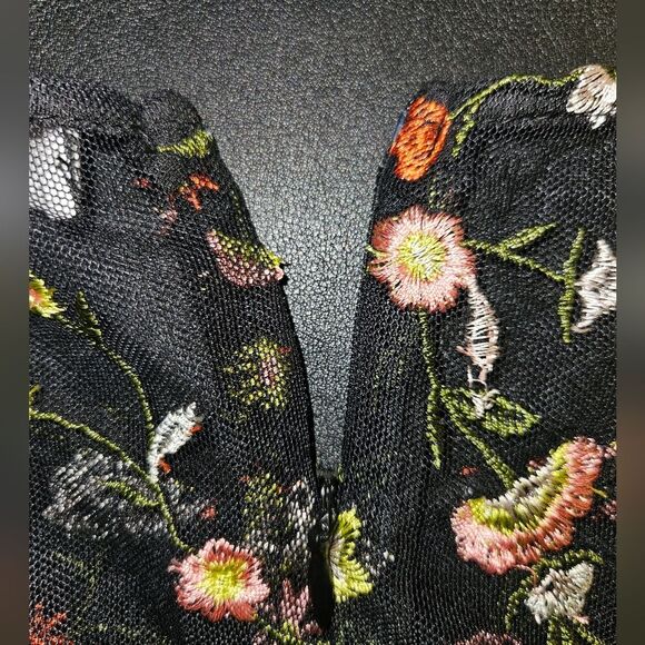 Floral Long Sleeve Black Dress - Picture 6 of 9